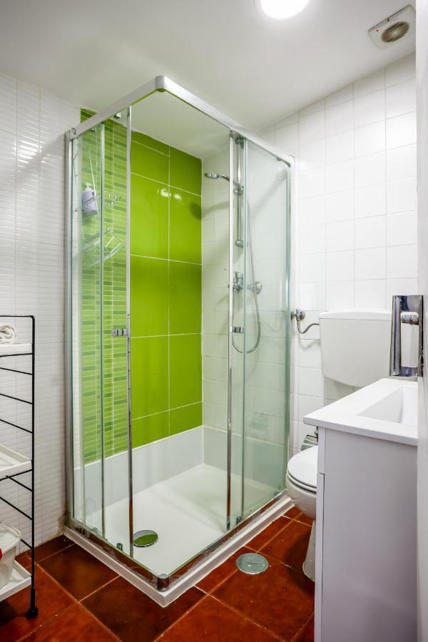 Cozy 3 Bedroom Apt In Lively Bairro Alto Lisabona Exterior foto